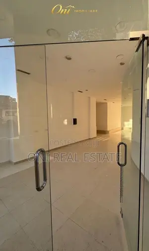 Store to rent Kodra e Diellit (Tirana - city)