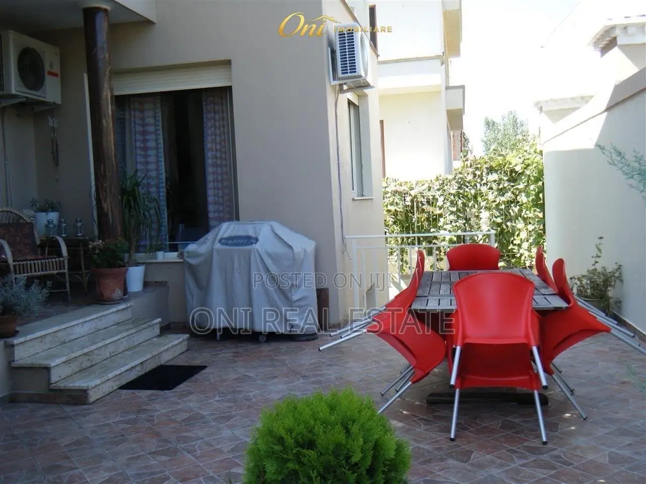 Villa for sale Elbasan Str. - Lake Park (Tirana - city)