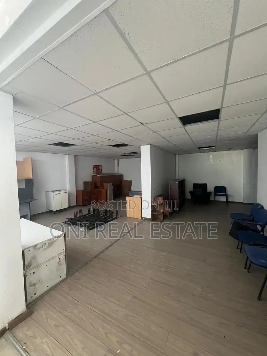 Office to rent Misto Mame - American Hospital 3 (Tirana - city)