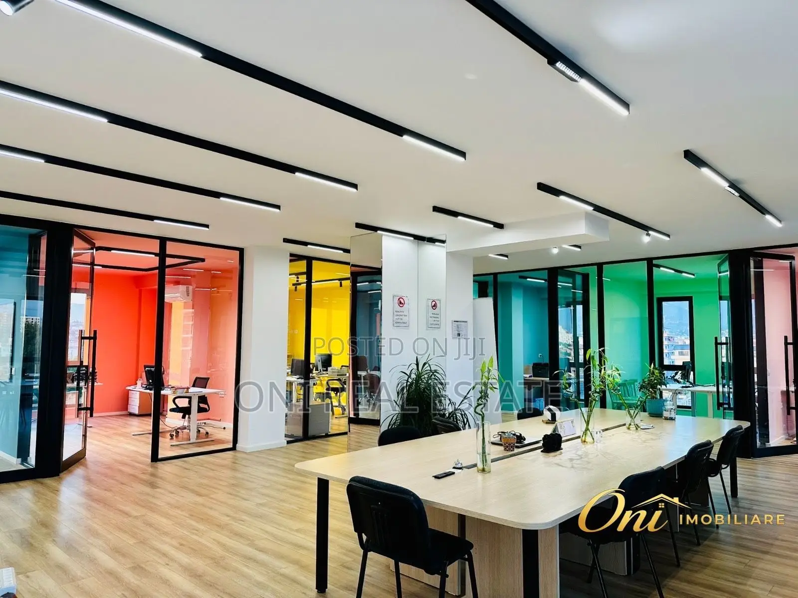 Office to rent Train Station - New Boulevard - Brrake (Tirana - city)