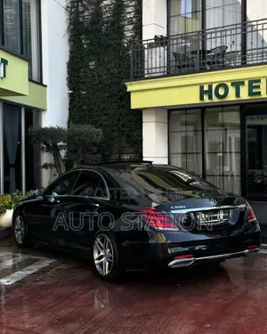 MERCEDES BENZ S-CLASS