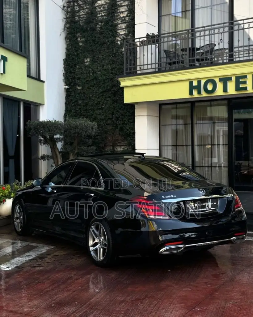 MERCEDES BENZ S-CLASS