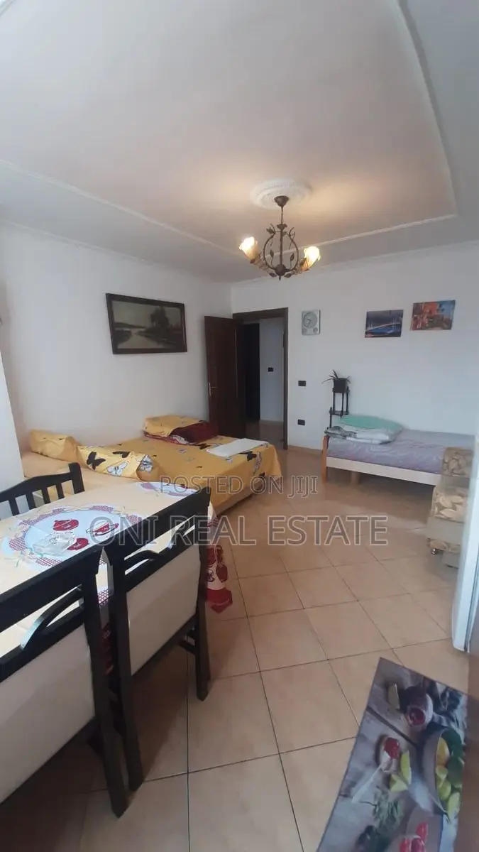 Apartment to rent Oxhaku - Kodra e Priftit - Bomi Cemetery (Tirana - c