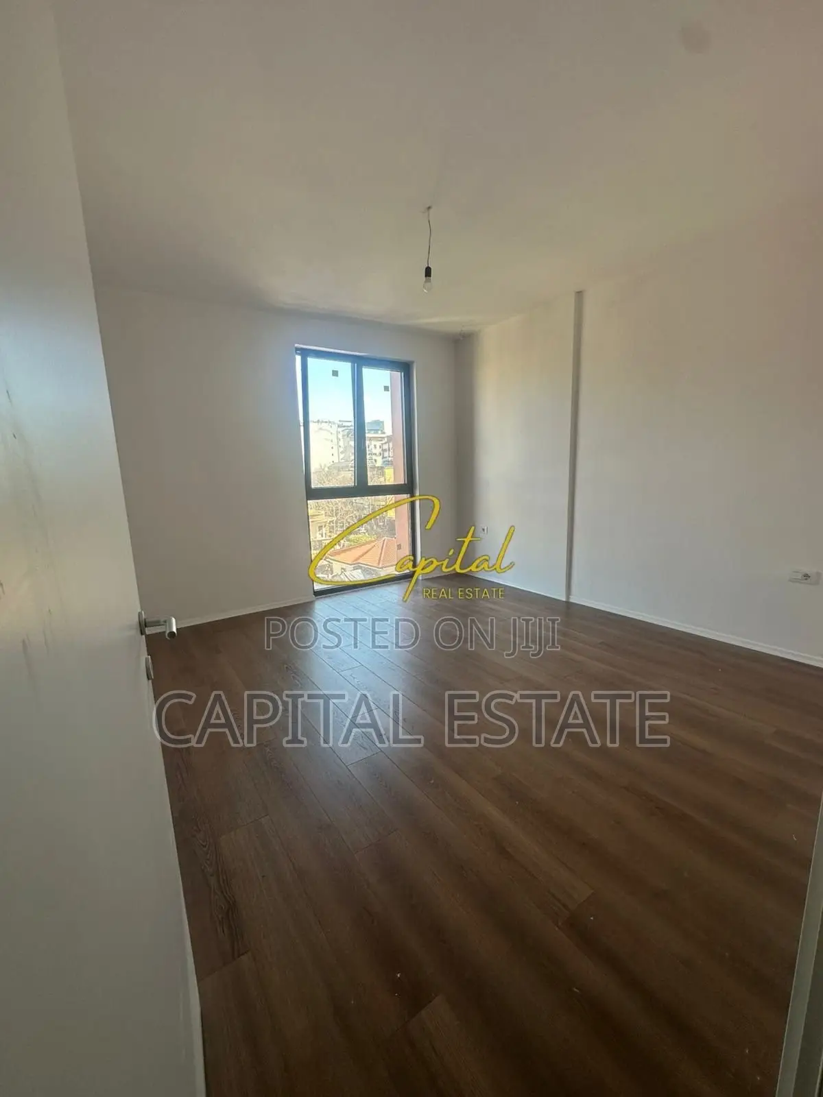 AMBIENT BIZNESI ME QIRA 80 M2 RRUGA E KAVAJES 100.000 LEKE