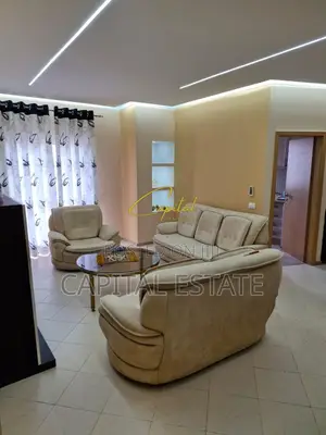 APARTAMENT ME QIRA 2+1 KOMUNA E PARISIT 750 EURO