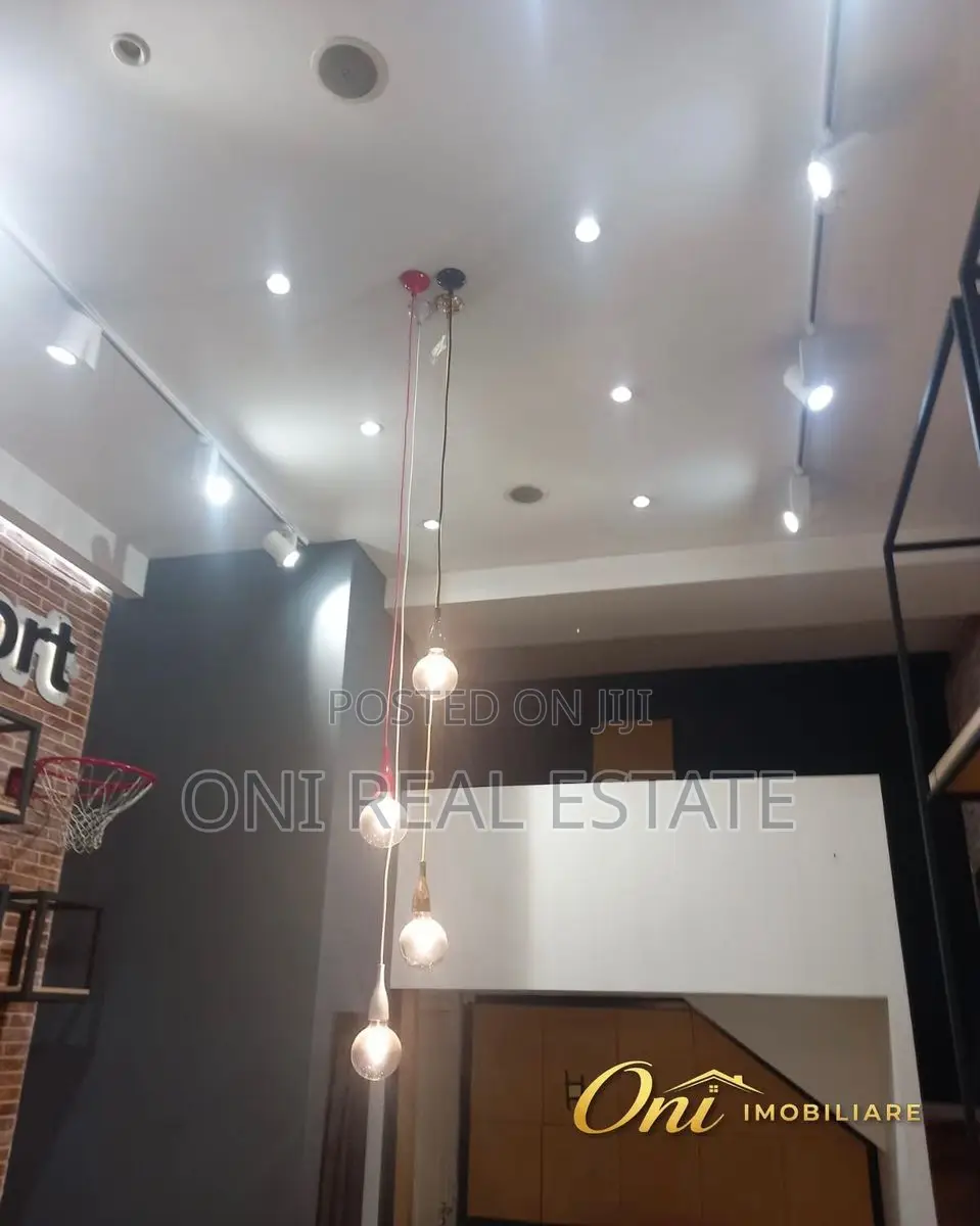 Store to rent Kavaja Str. - 21 Dhjetori (Tirana - city)