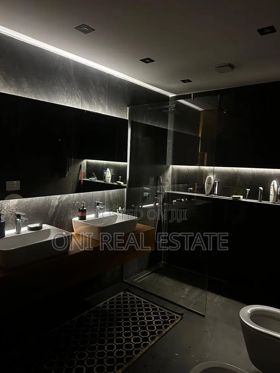 Apartment for sale New Tirana - Petro Nini Luarasi - Guard (Tirana - c