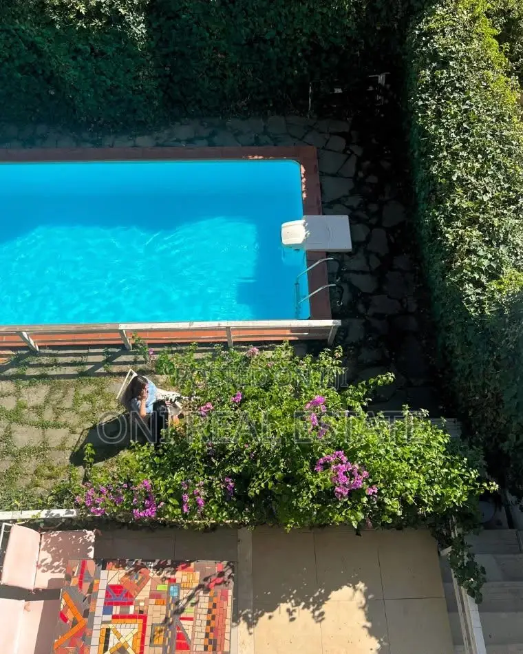 Villa to rent Kodra e Diellit (Tirana - city)