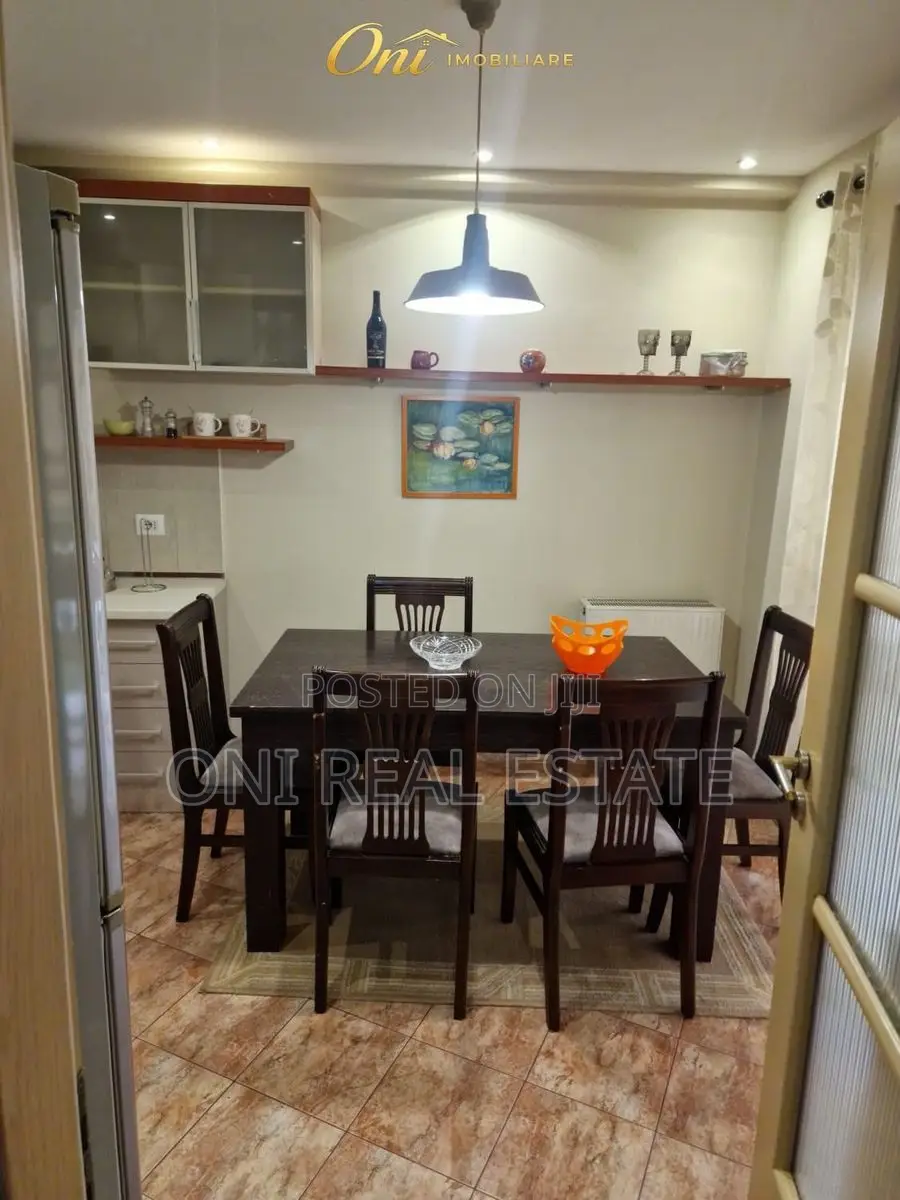 Apartment to rent Mine Peza - Fortuzi Str. (Tirana - city)