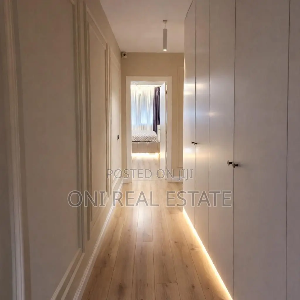 Apartment for sale Komuna e Parisit - Kristal Center (Tirana - city)