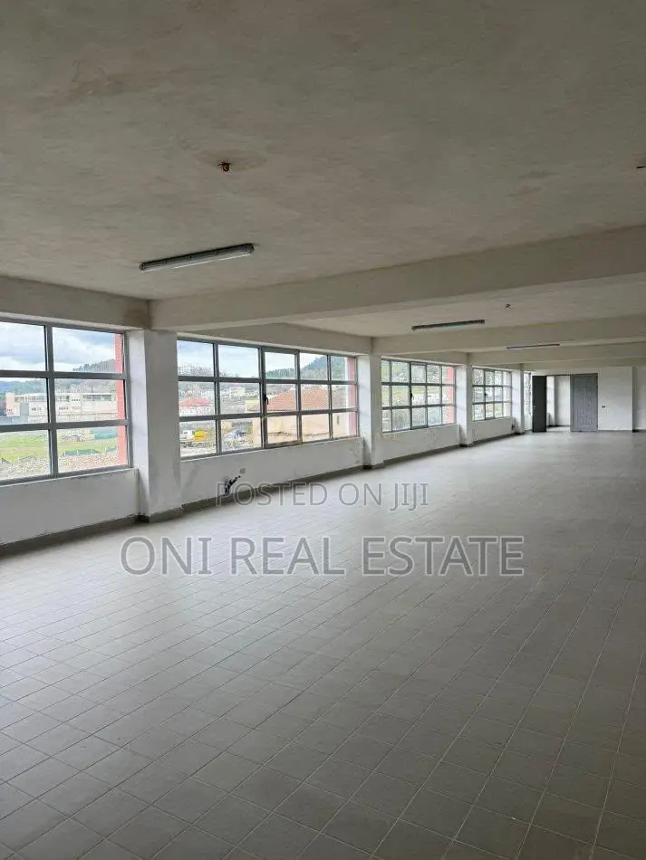 Warehouse to rent Vaqar - Prush (Tirana Suburbs)