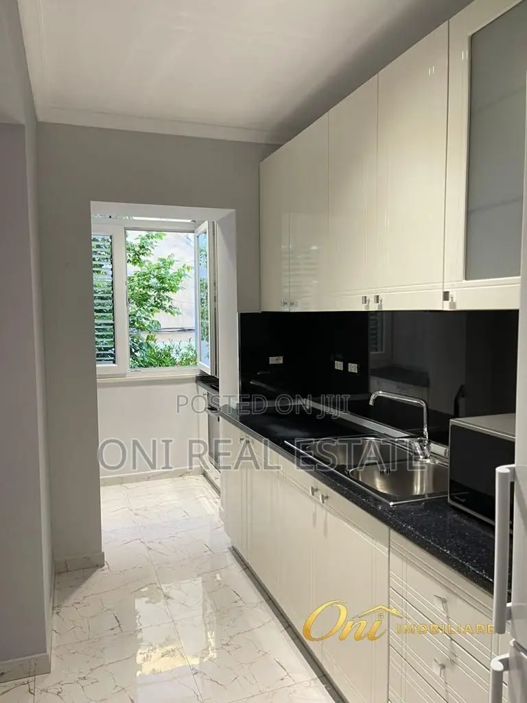 Apartment to rent Blloku - Sami Frasheri (Tirana - city)