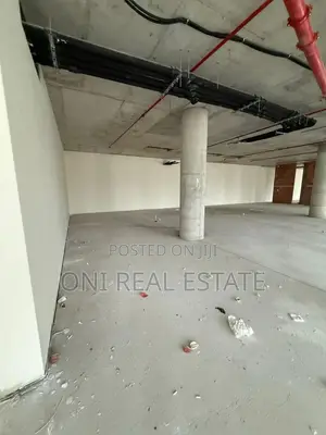 Office to rent Bus Park - UET (Tirana - city)