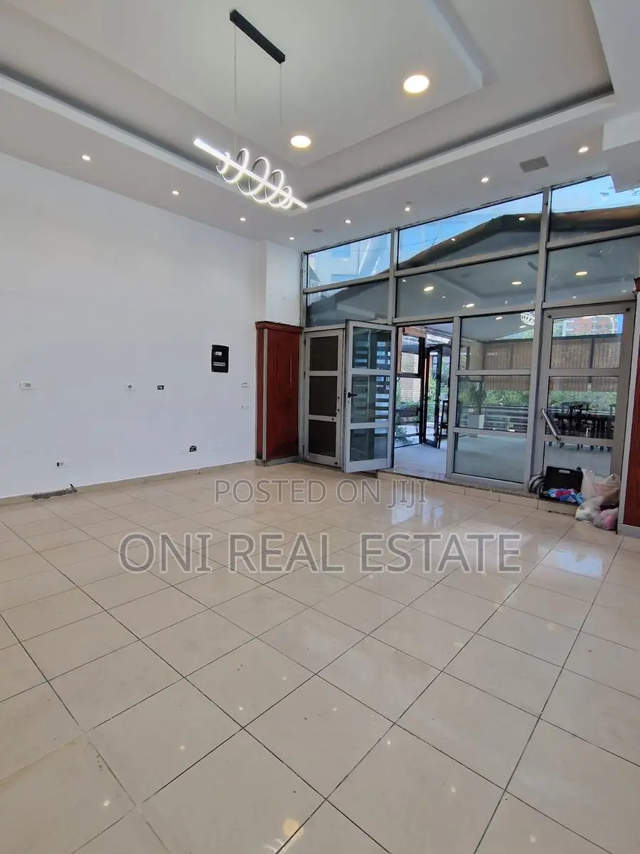 Store to rent Zogu i Zi (Tirana - city)