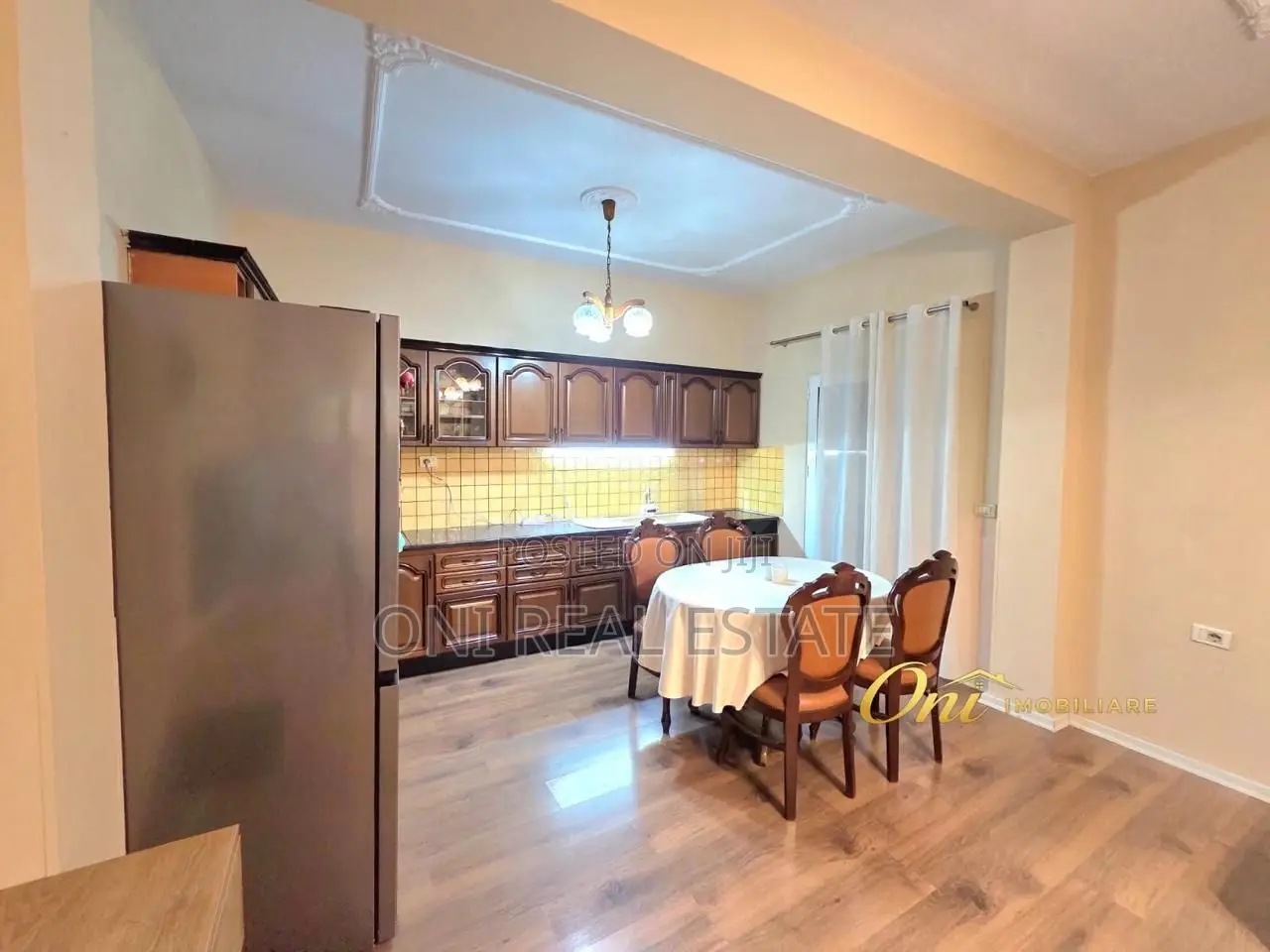 Apartment to rent Former Aviation Field - Garden Residence (Tirana - c