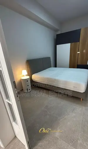Apartment to rent Pallati me Shingjeta - Irfan Tomini Str. (Tirana - c