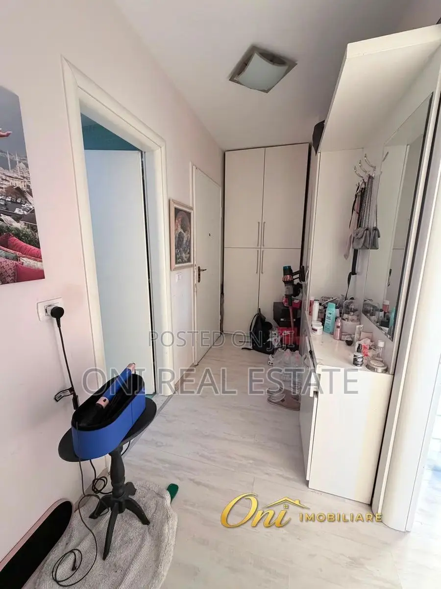 Apartment to rent Brryli - Xhamlliku (Tirana - city)