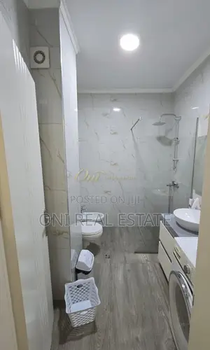 Apartment to rent New Bazaar - Red School (Tirana - city)