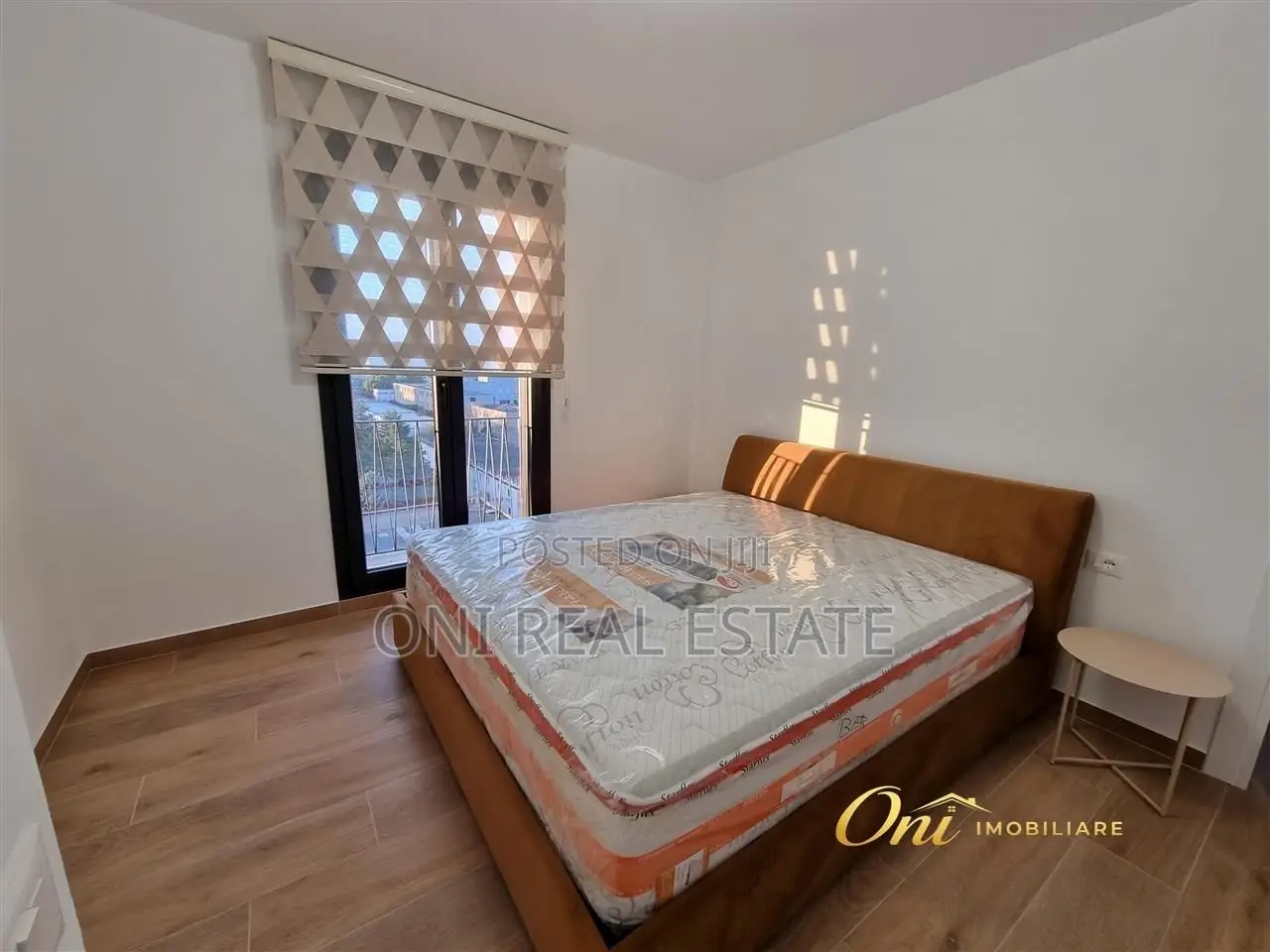 Apartment to rent Brryli - Xhamlliku (Tirana - city)
