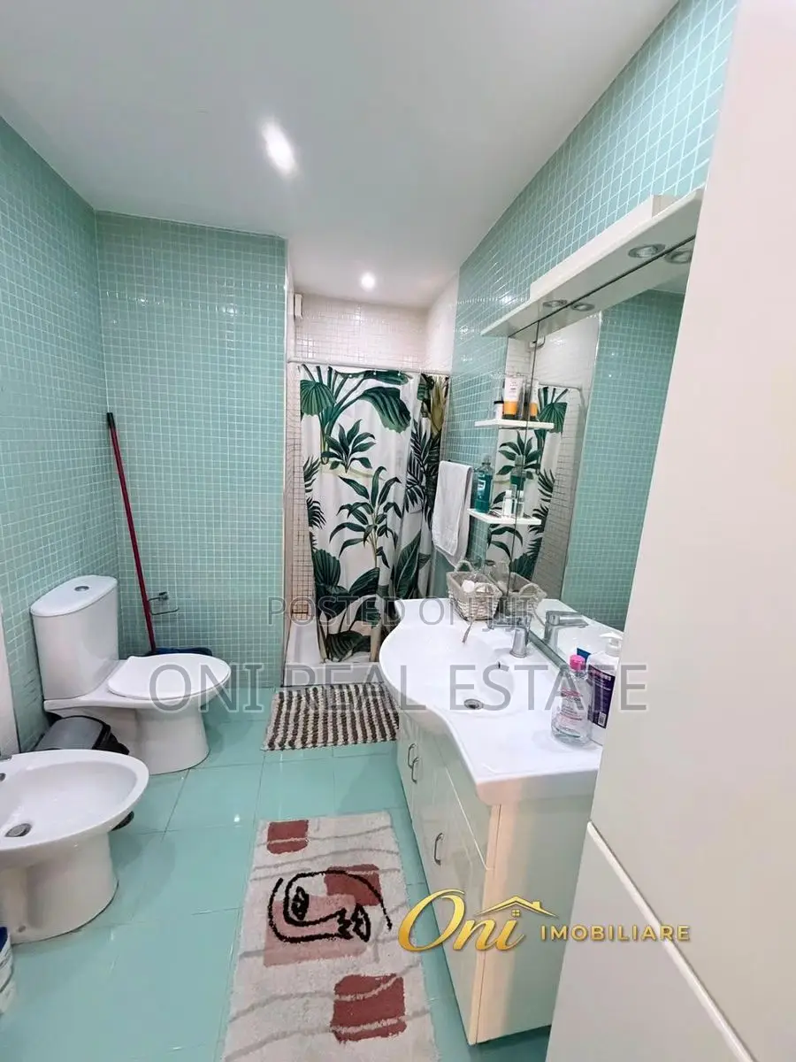 Apartment to rent Brryli - Xhamlliku (Tirana - city)