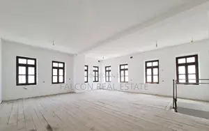 Shitet apartament 2+1 -Tek Trekëndëshi