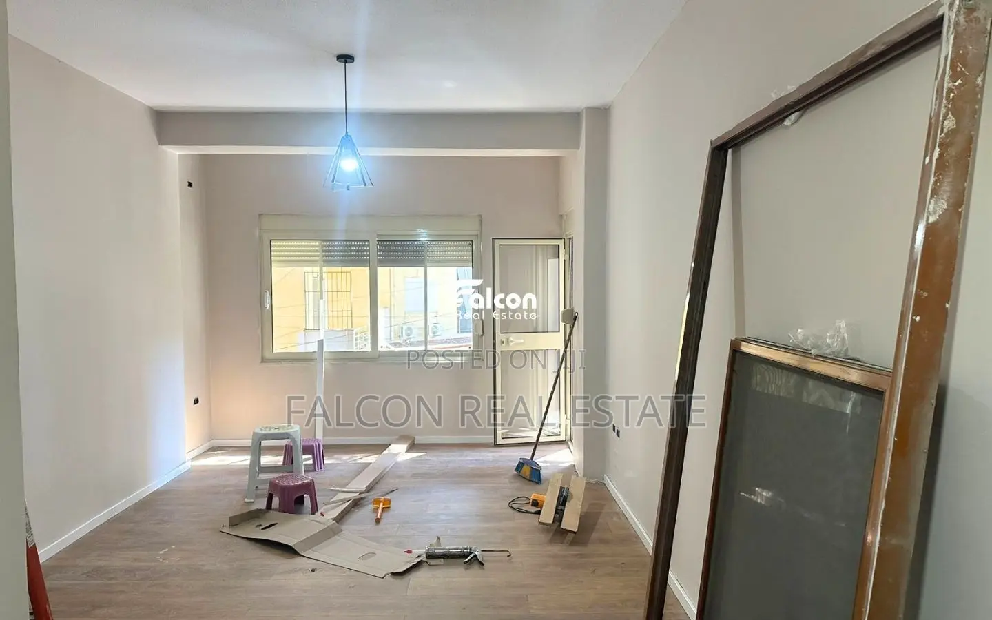 Shitet apartament 1+1 – Vija e 2, Mali i Robit
