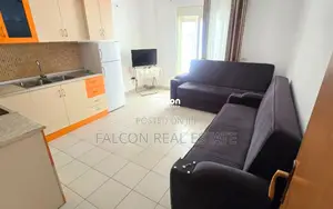 Shitet apartament 1+1 në Golem!