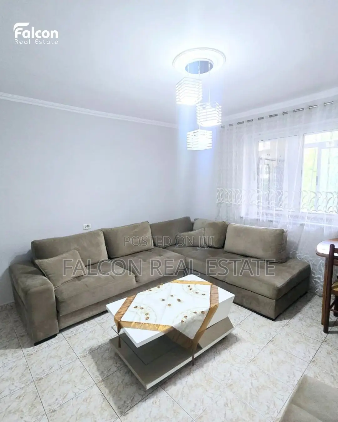 Jepet me Qera Apartament 1+1 në Lagjen 10,Korce !!