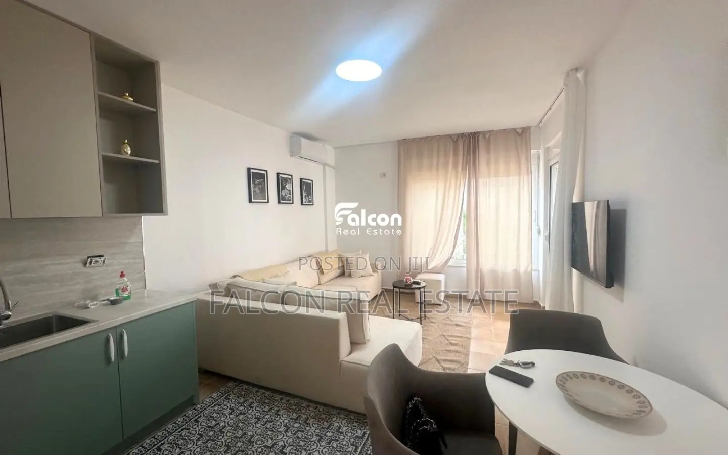 Shitet apartament 1+1 në Qerret!