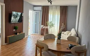 Super Apartament 1+1 në Shitje – Plazh, Durrës