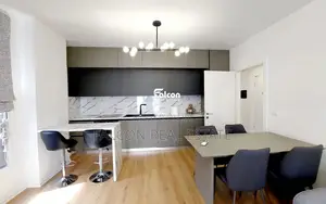 Jepet me qira apartament ,Adresa: Lagjja 18, Pallatet e Lartit