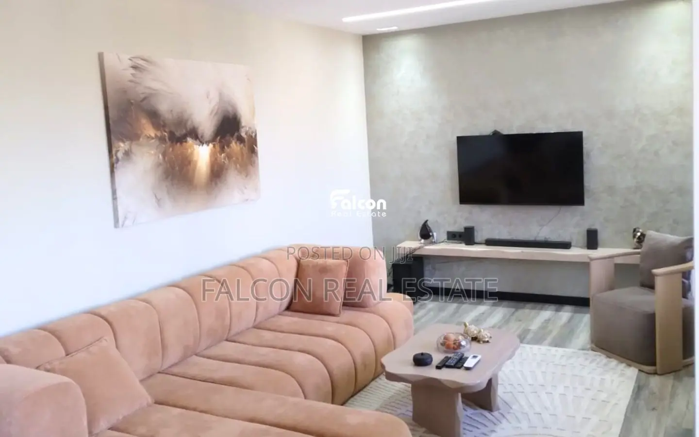 Shitet apartament, Lagjen 11, pranë Bulevardit “Gjergj Kastrioti