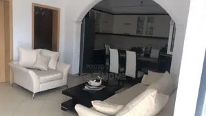 APARTAMENT ME QERA 2+1 ISH PARKU 50.000 LEKE
