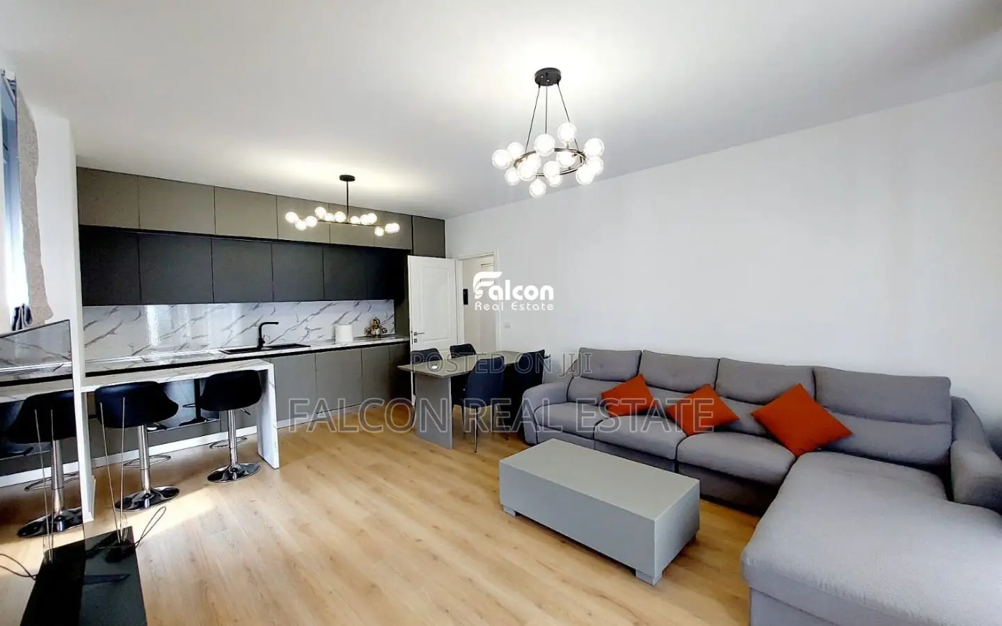 Jepet me qira apartament ,Adresa: Lagjja 18, Pallatet e Lartit