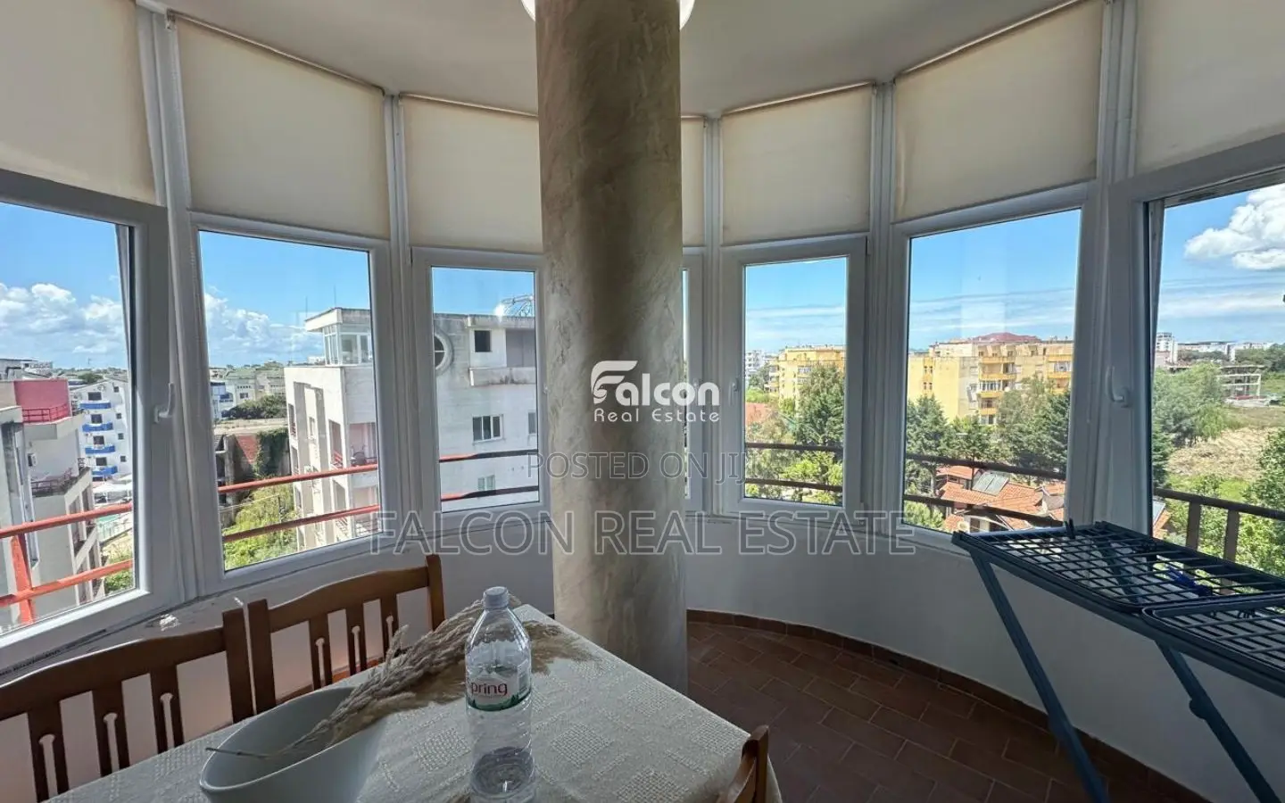 Shitet apartament – Mali i Robit!!