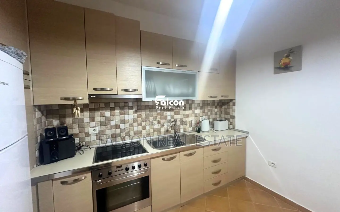 Shitet apartament 1+1 në Mali i Robit- super afër detit