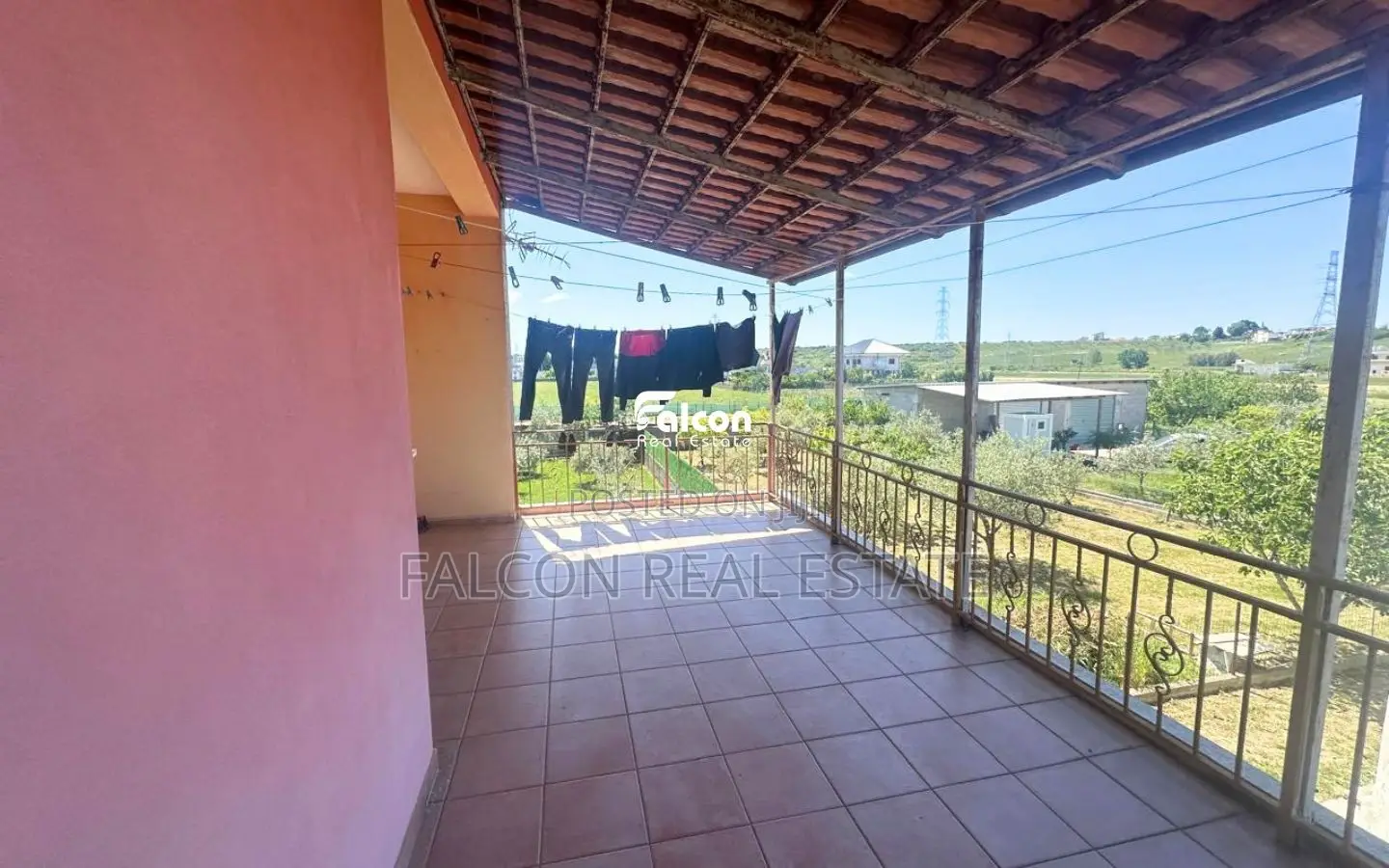 Shitet shtëpi private në Xhafzotaj, Durrës – Okazion!!