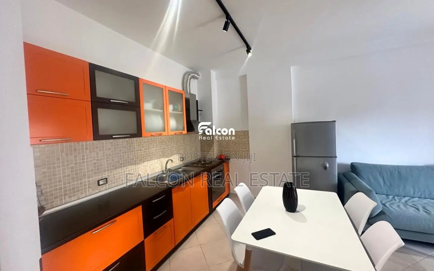Shitet Apartament 1+1 – Golem