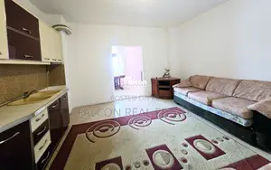 Shitet apartament 1+1-Lagjja 7, tek ish-Bashkia