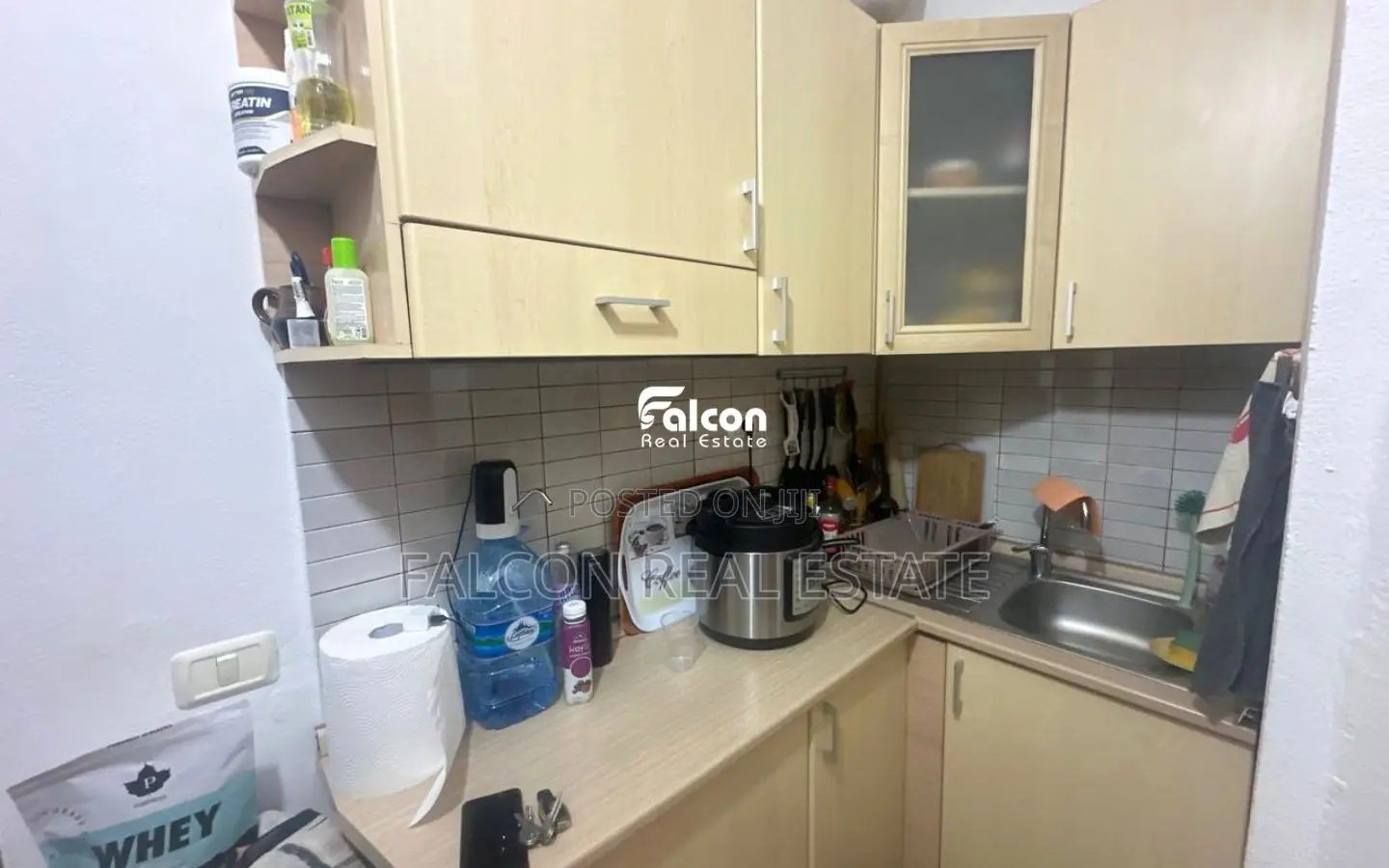Shitet apartament 1+1 pranë detit-Mali i Robit, pranë Fafa Premium!