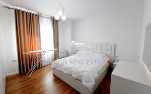 Jepet me qira apartament ,Adresa: Lagjja 18, Pallatet e Lartit