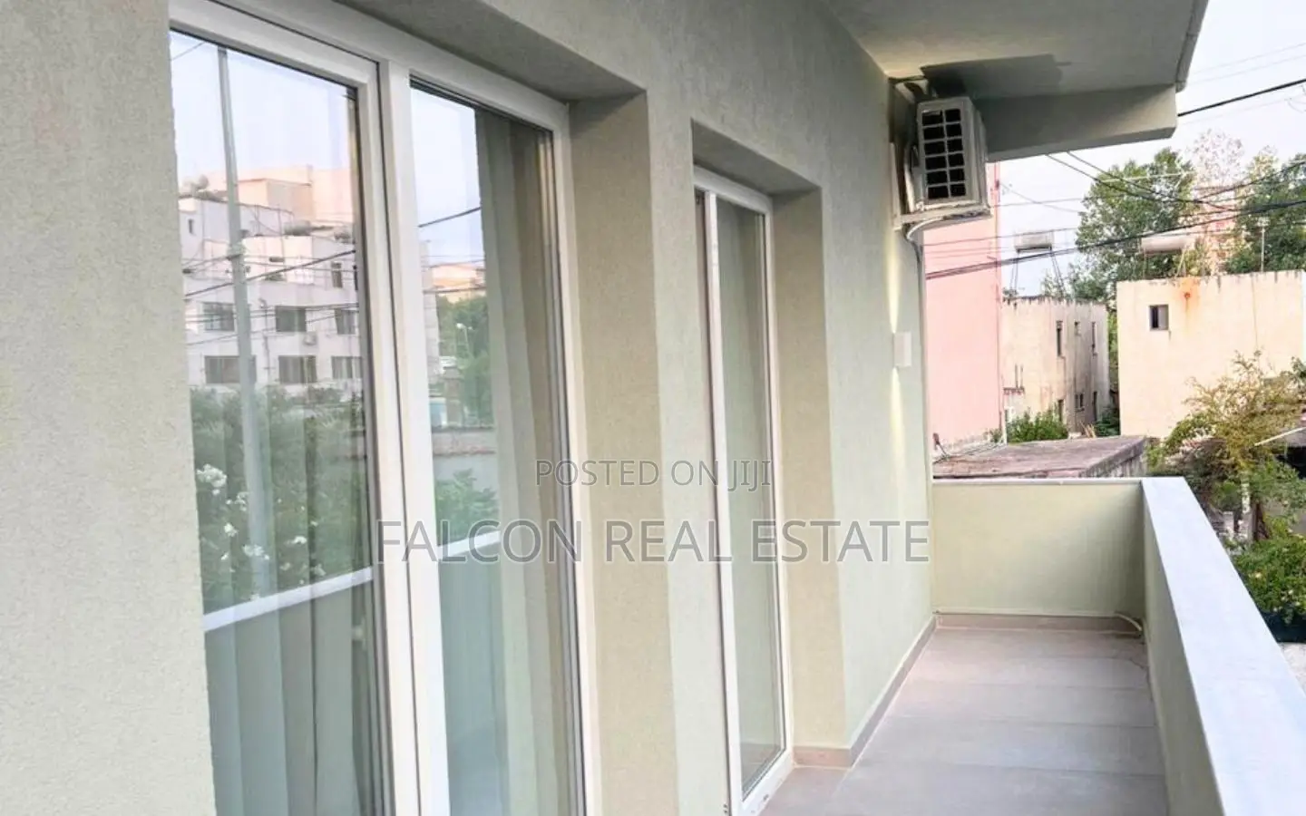 Shitet Apartament–Hotel – Rrota e Kuqe, Plazh (Durrës)