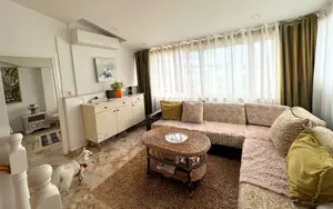 Shitet Duplex 3+1 – Mali i Robit !!