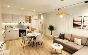 Apartament ne shitje-Durres(Lagjia 13,Plazh)!!