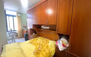 Shitet apartament 1+1 në zonën e Shkëmbit të Kavajës