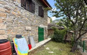 Shitet shtëpi private në Dardhë, Korçë
