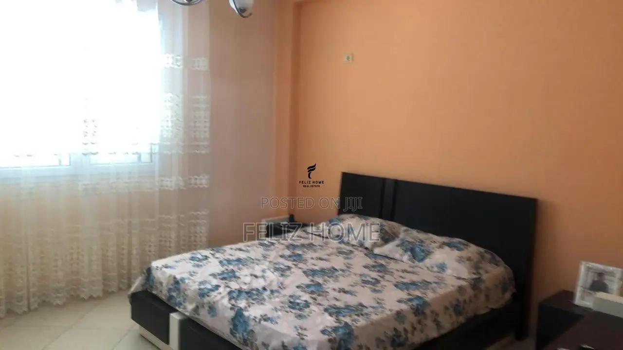 APARTAMENT ME QERA 2+1 ISH PARKU 50.000 LEKE