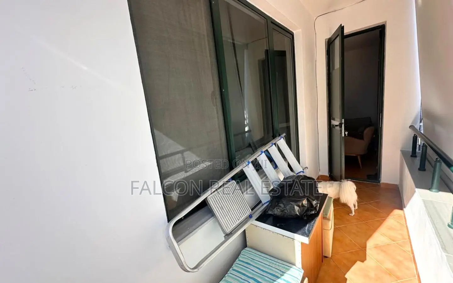 Apartament në shitje – Plazhi i Golemit