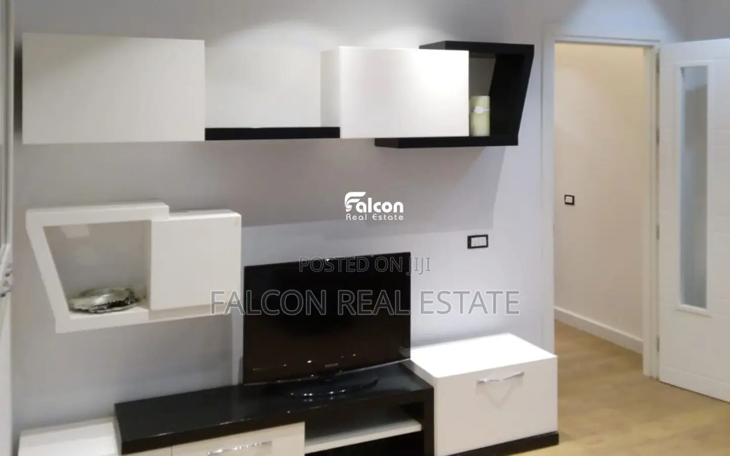 Jepet me Qera Apartament 1+1, Lagjja 17 (Radanec) –Korce!!