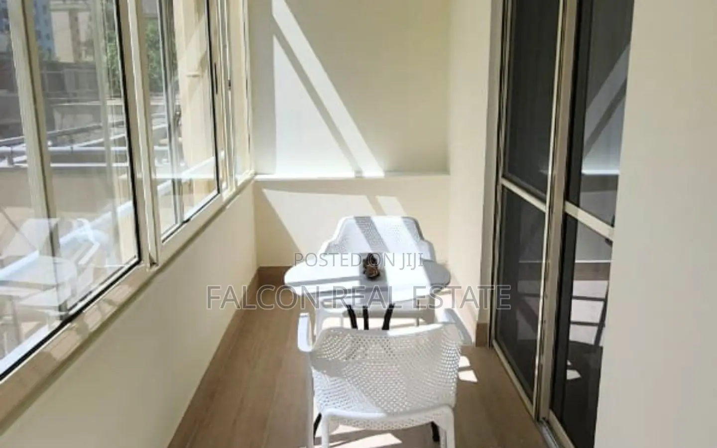 Apartament ne shitje-Durres(Lagjia 13,Plazh)!!